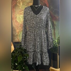 Urban Rose V-Neck Long Sleeve Knee Length Women’s Dress 1XL